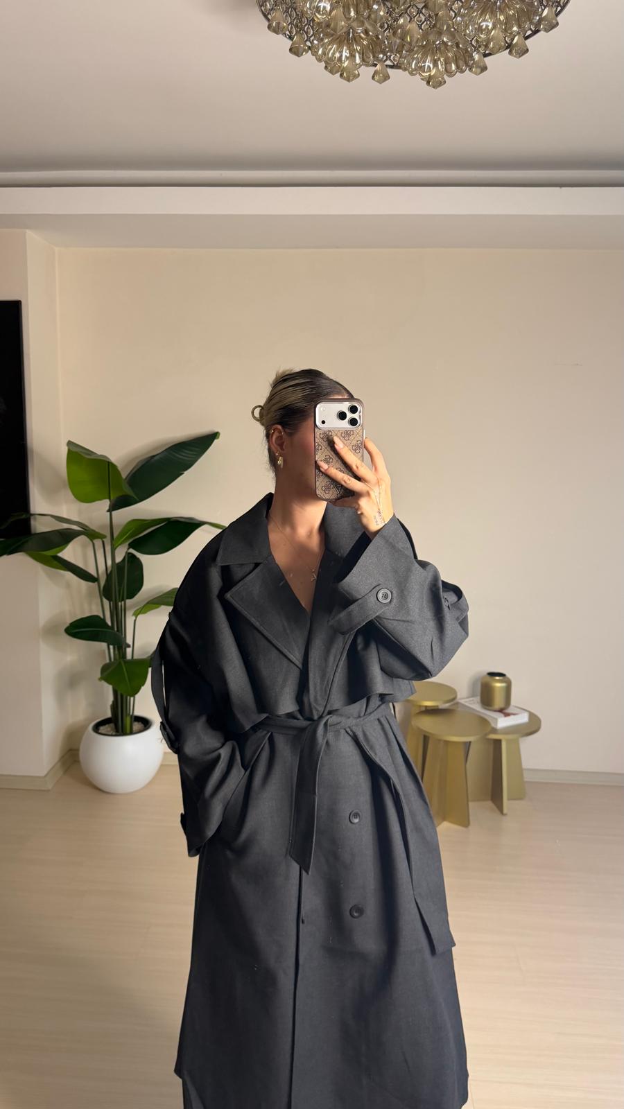 Kuşaklı Uzun Oversize Trençkot – Gri